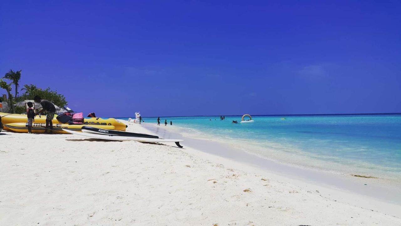 String Wave Maldives Hotel Gulhi Kültér fotó