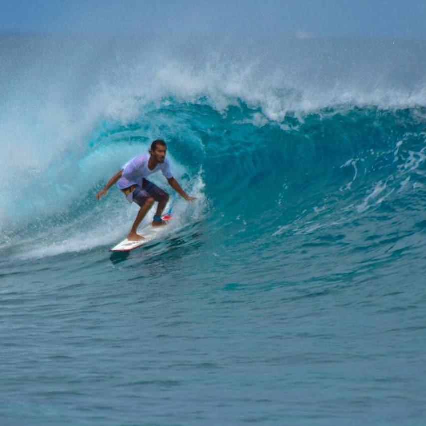 String Wave Maldives Hotel Gulhi Kültér fotó